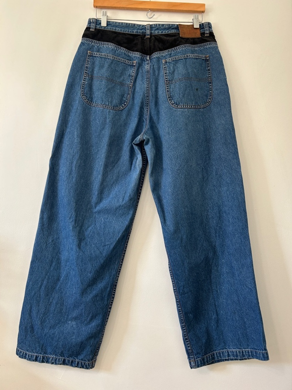 Vintage Tommy Hilfiger Jeans Women’s 14 Barrell Leg High Waisted Velvet Trimmed - Picture 12 of 16